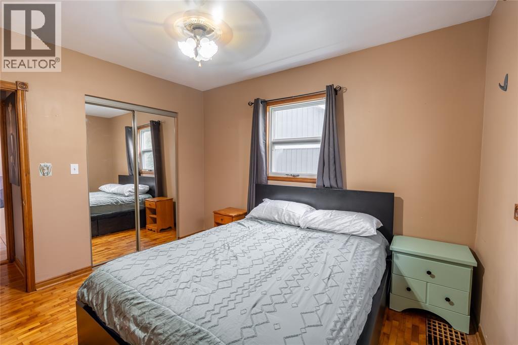 1736 DUFFERIN AVENUE, Wallaceburg, Ontario, N8A2X4 — Photo 37