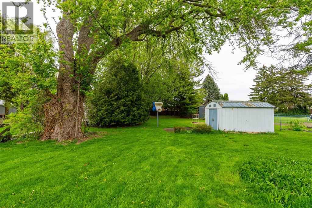 1736 DUFFERIN AVENUE, Wallaceburg, Ontario, N8A2X4 — Photo 30
