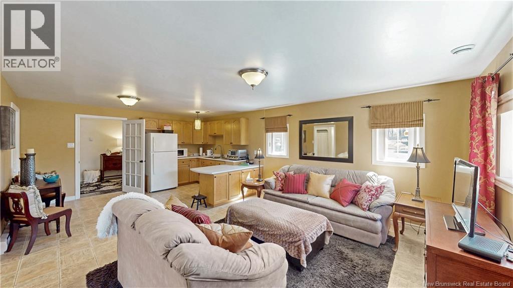 6 Baycrest Drive - 28