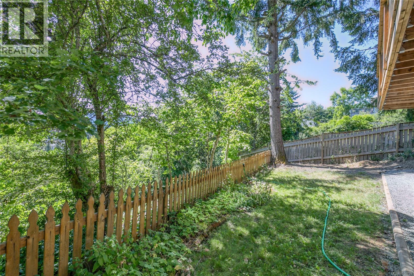 415 Machleary St - 34