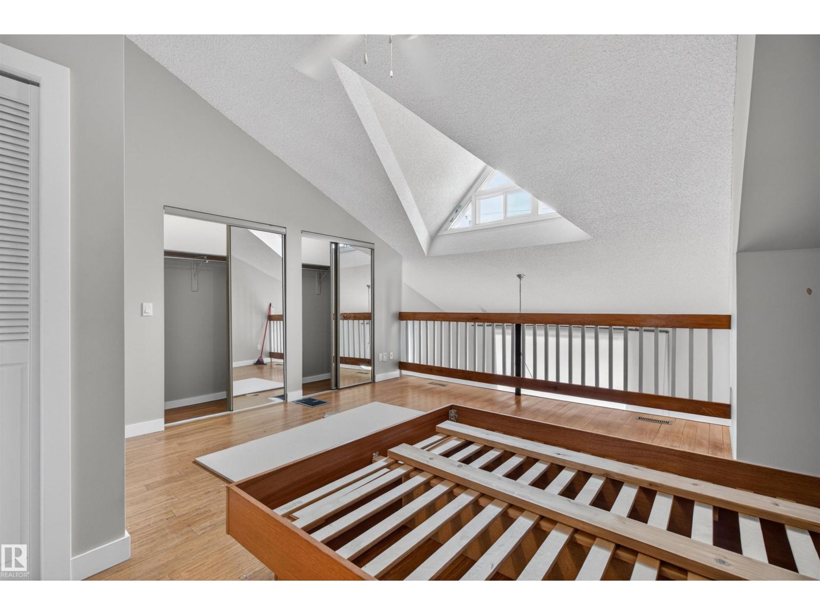 10344A 121 ST NW, Edmonton