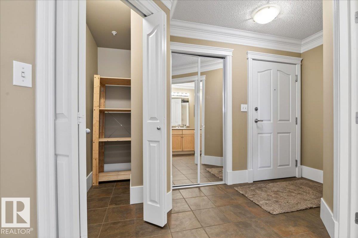#701 9707 105 ST NW, Edmonton