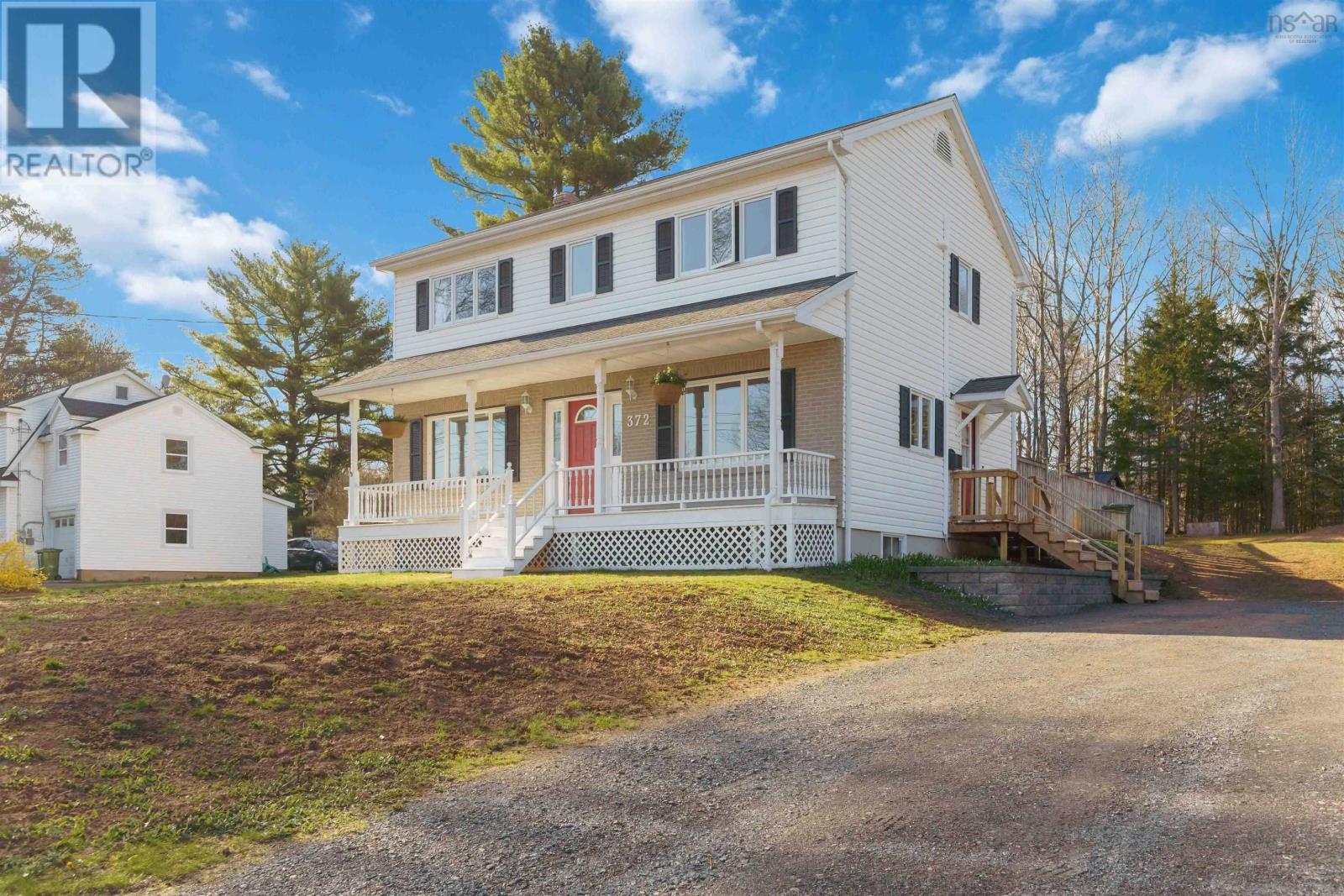 Property photo of 372 Park Street