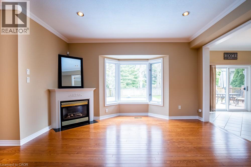 8 SOPHIE Court, Grimsby, Ontario, L3M5L6 — Photo 16