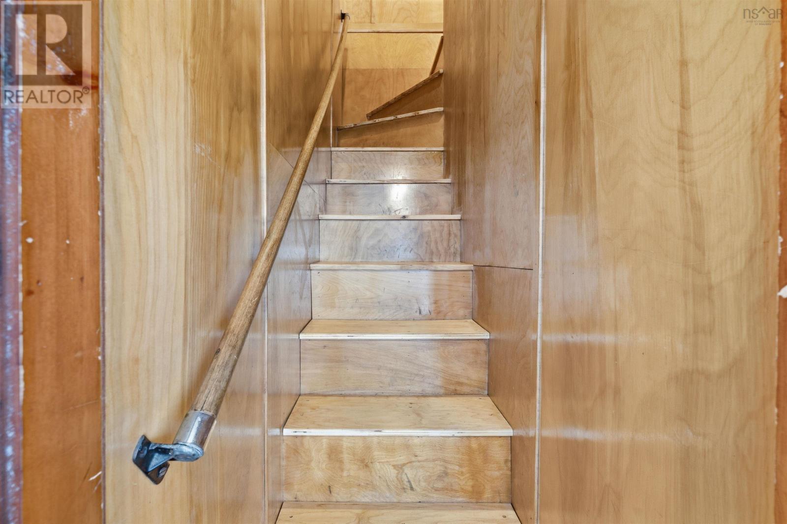 Property 33 of 49 of 132 Braemar Drive