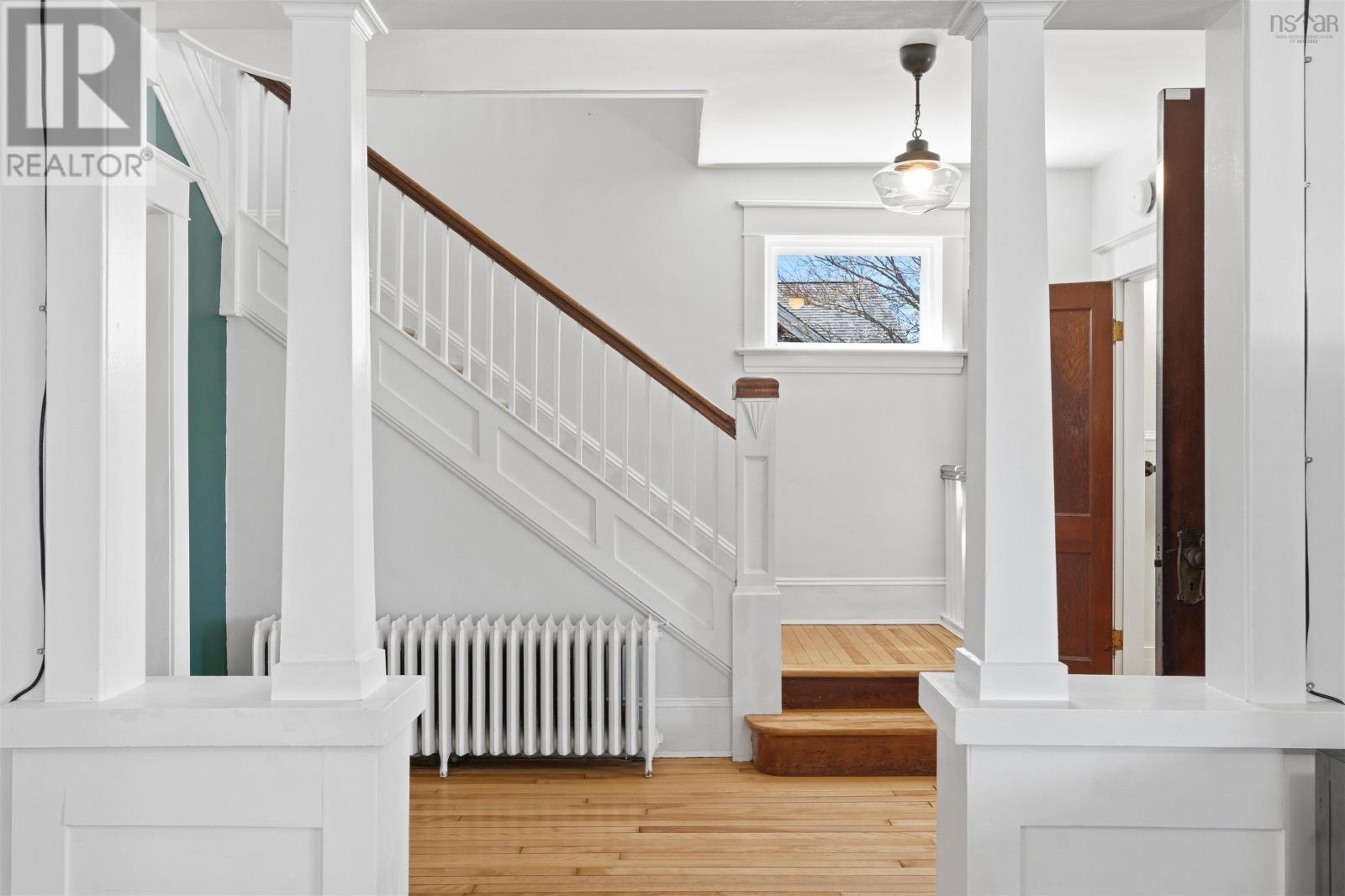 Property 8 of 49 of 132 Braemar Drive