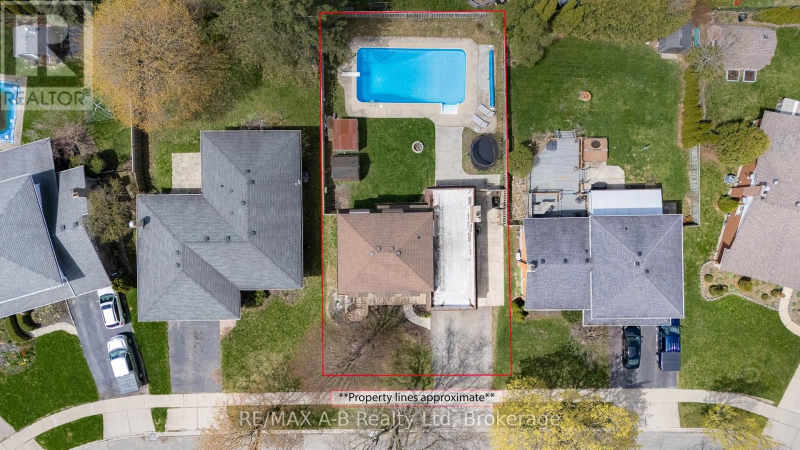 90 WINDEMERE CRESCENT - 7