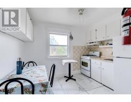 16 Pryor Avenue, Toronto, ON M6N1M4 Photo 12