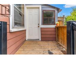 16 Pryor Avenue, Toronto, ON M6N1M4 Photo 18