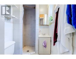 16 Pryor Avenue, Toronto, ON M6N1M4 Photo 24