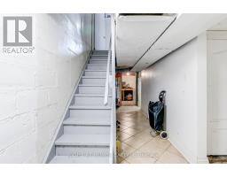 16 Pryor Avenue, Toronto, ON M6N1M4 Photo 25