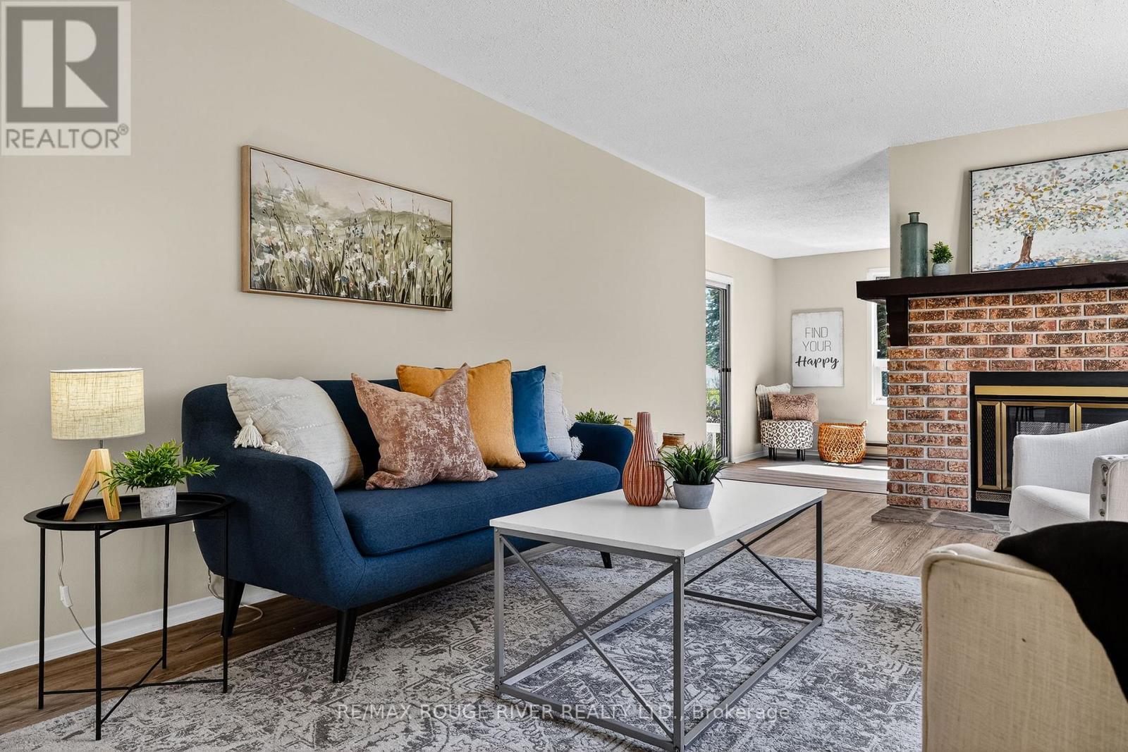 22 EASTBANK ROAD - 18