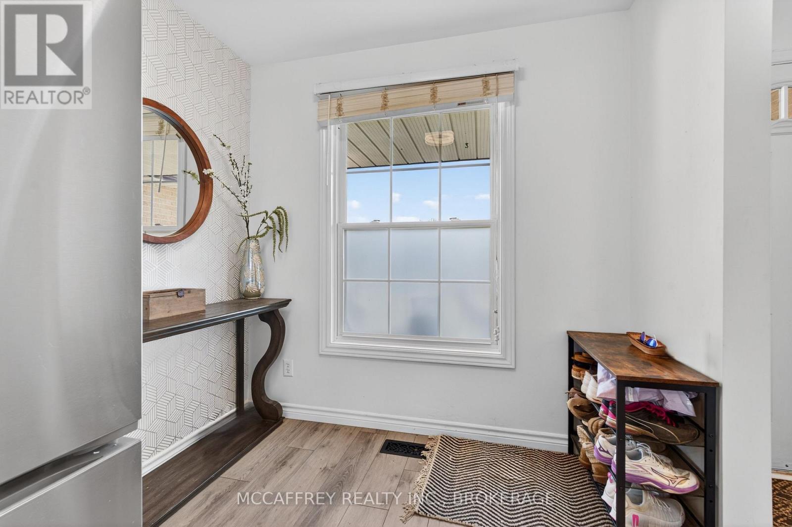 596 WHISTLER TERRACE - 11