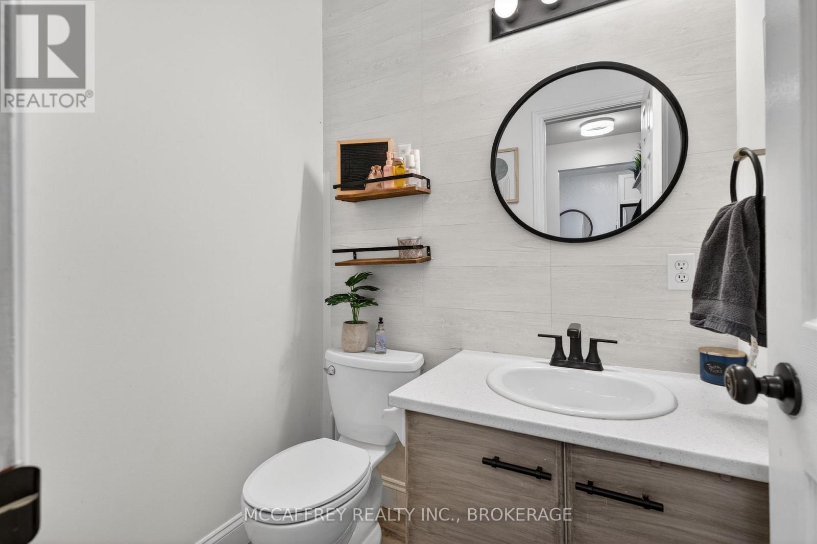 596 WHISTLER TERRACE - 28