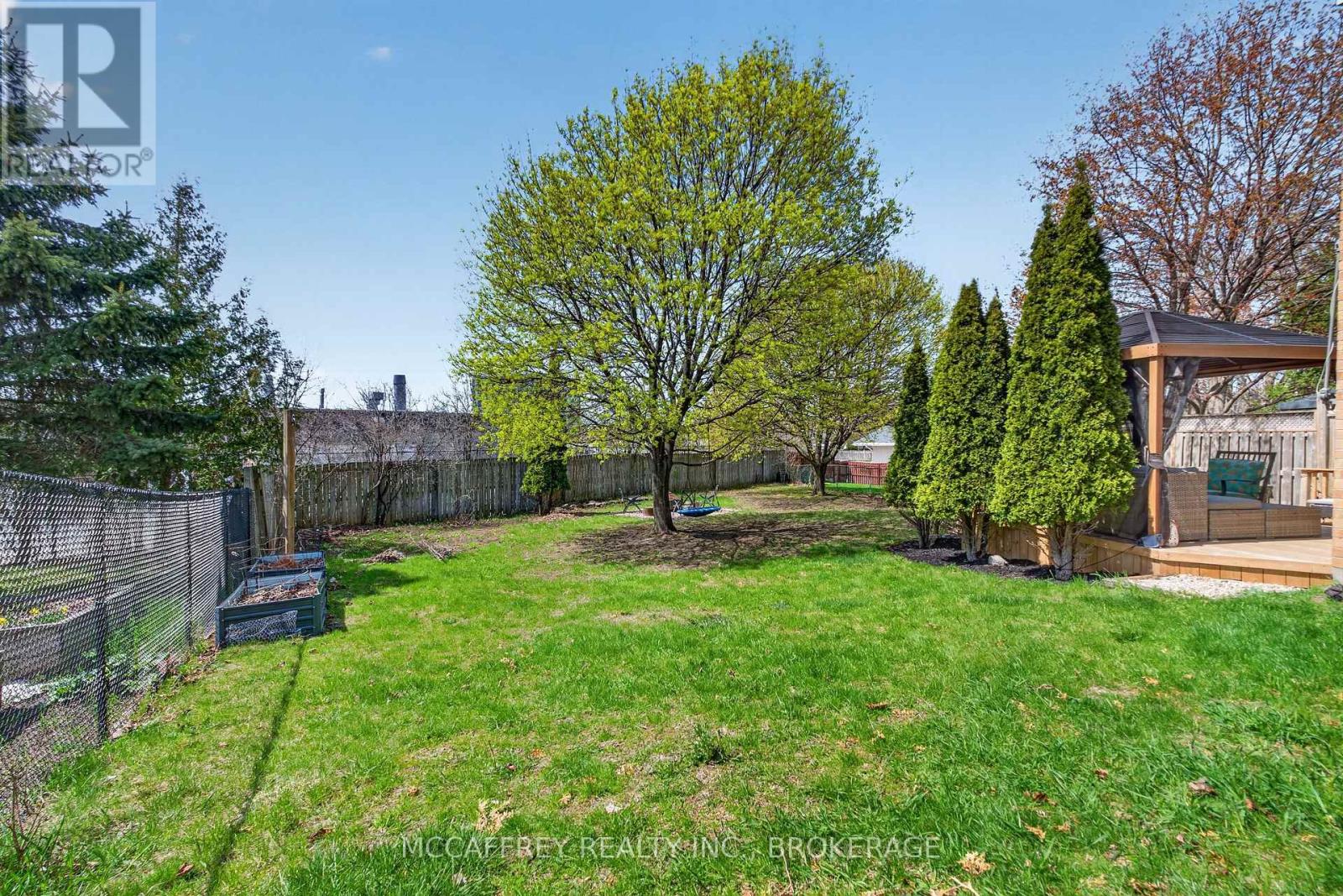596 WHISTLER TERRACE - 29