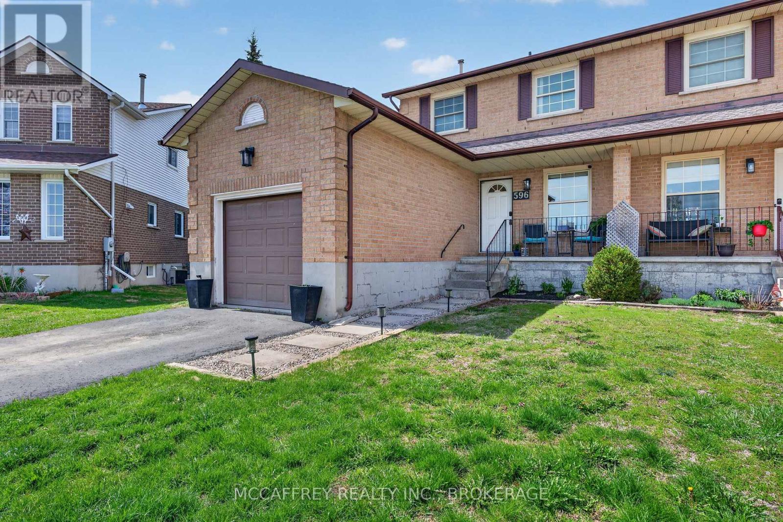 596 WHISTLER TERRACE - 43