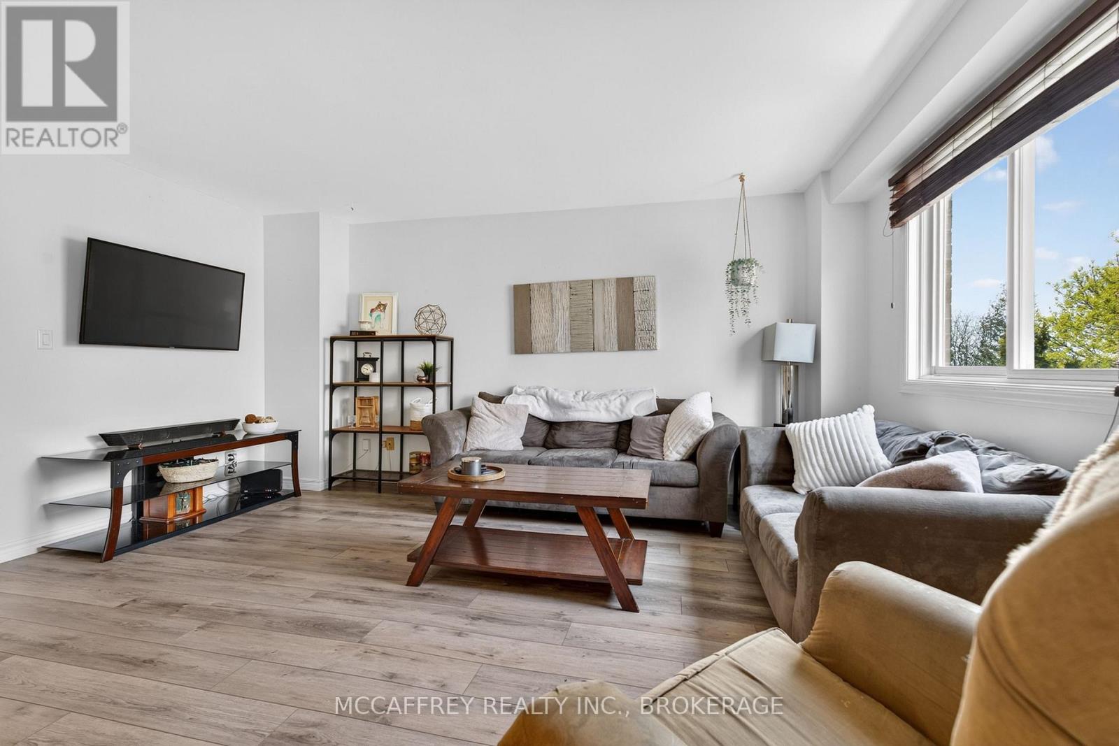 596 WHISTLER TERRACE - 5