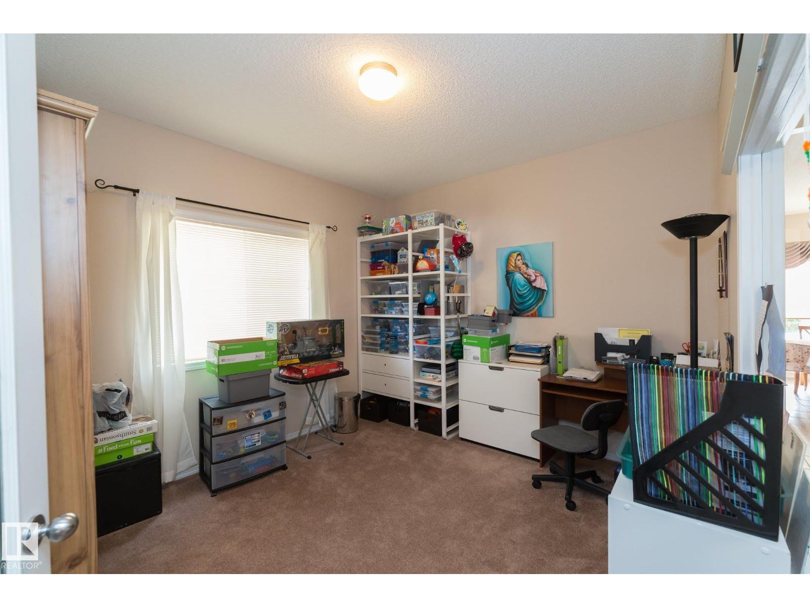 243 HILLIARD GREEN GR NW, Edmonton