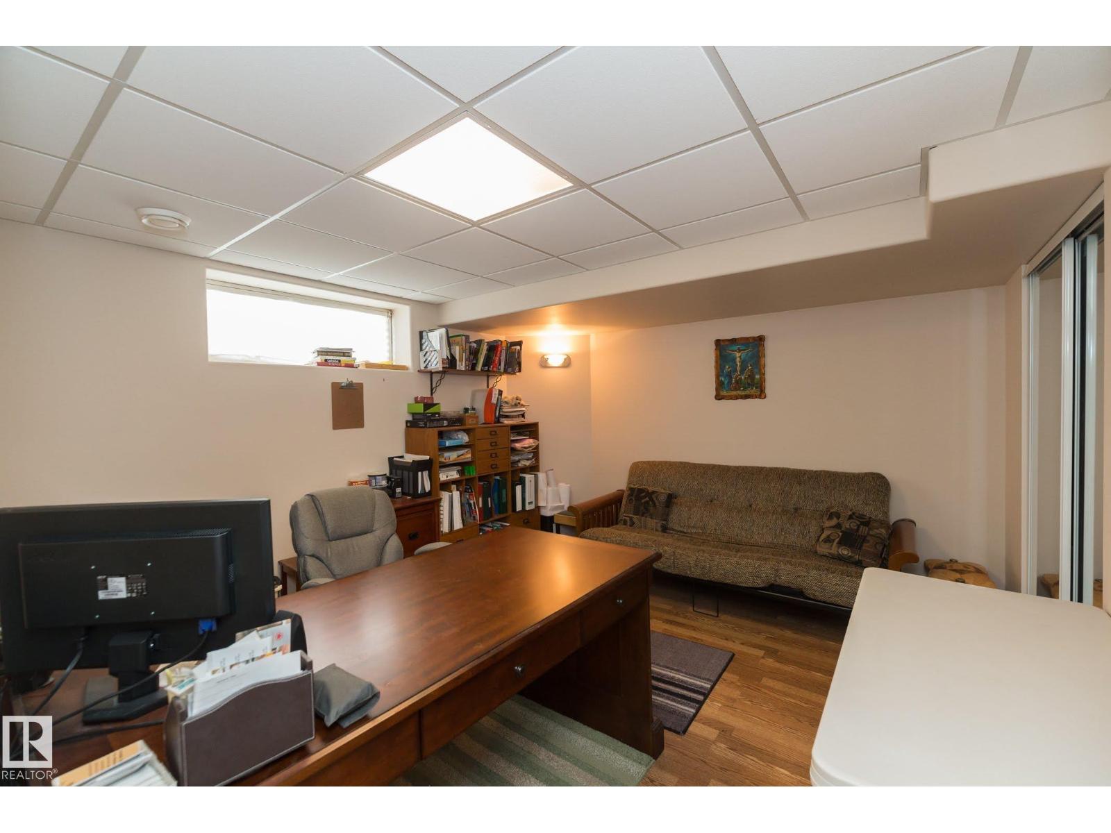 243 HILLIARD GREEN GR NW, Edmonton