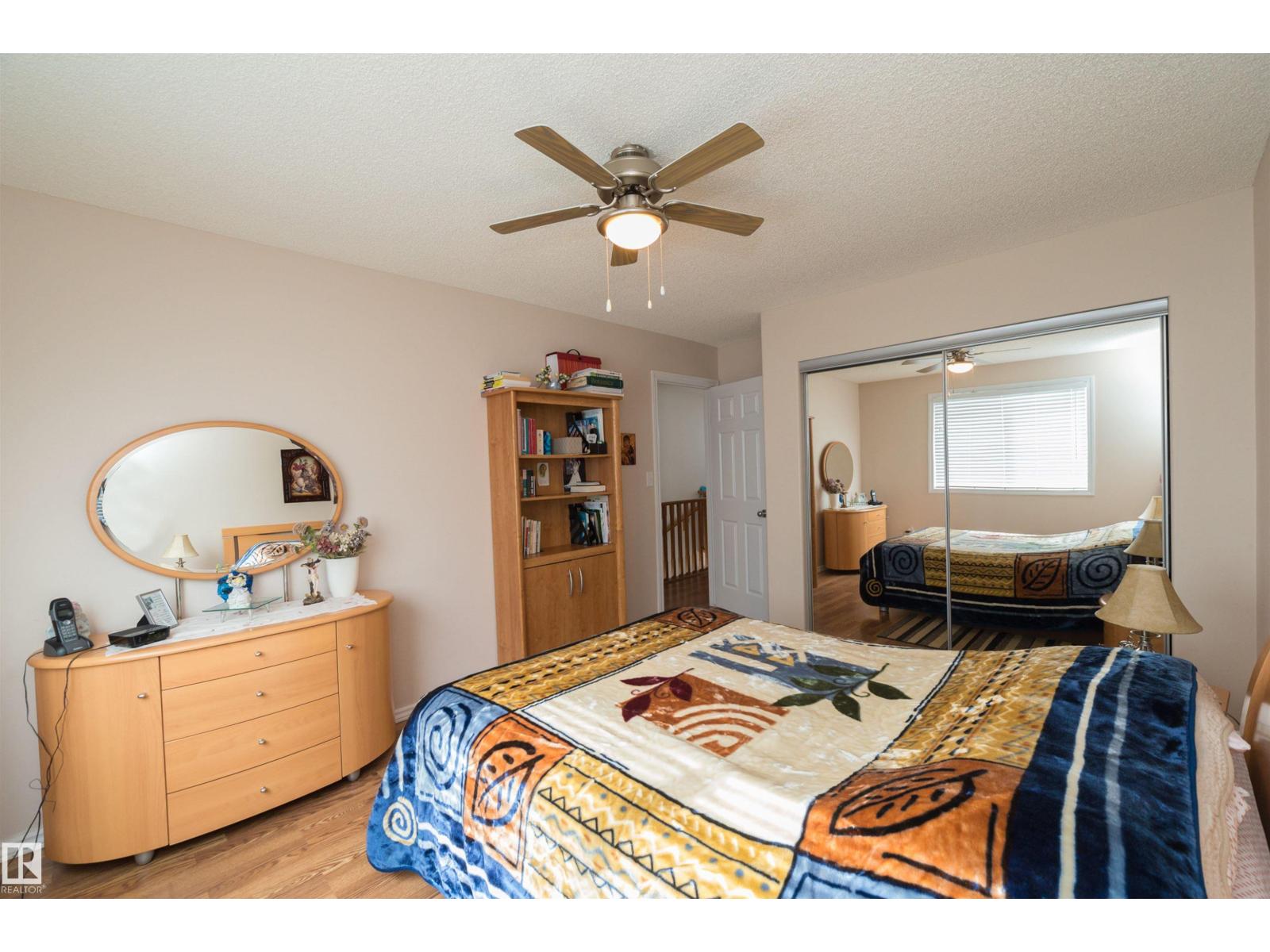 243 HILLIARD GREEN GR NW, Edmonton