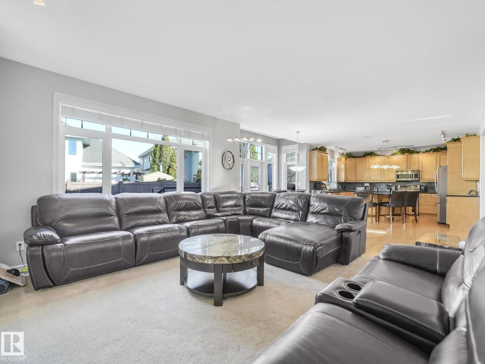 707 Hollingsworth GR NW - 4