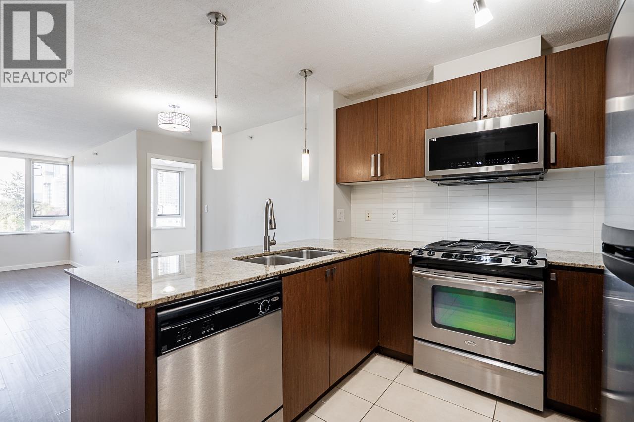 1207 9868 CAMERON STREET — photo 3
