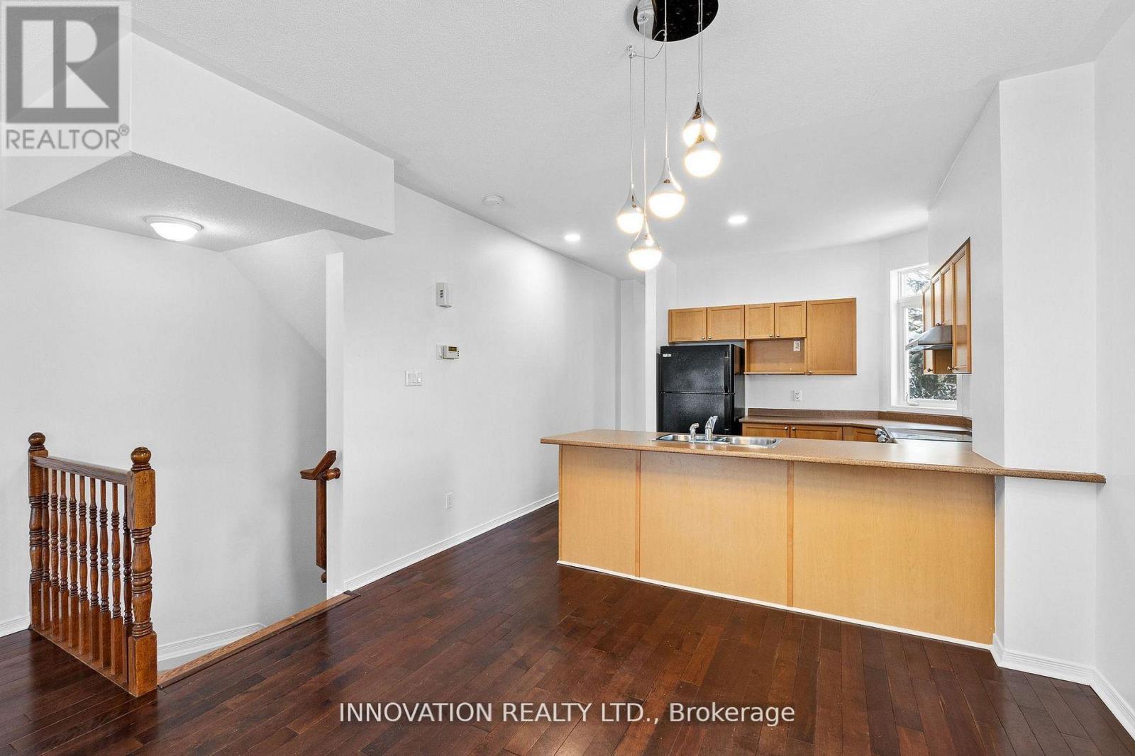 3 Bed, 2 Bath House for Rent in Ottawa – 9 – 1032 REDTAIL PRIVATE, Ottawa – MLS# X13090088 - Image 14