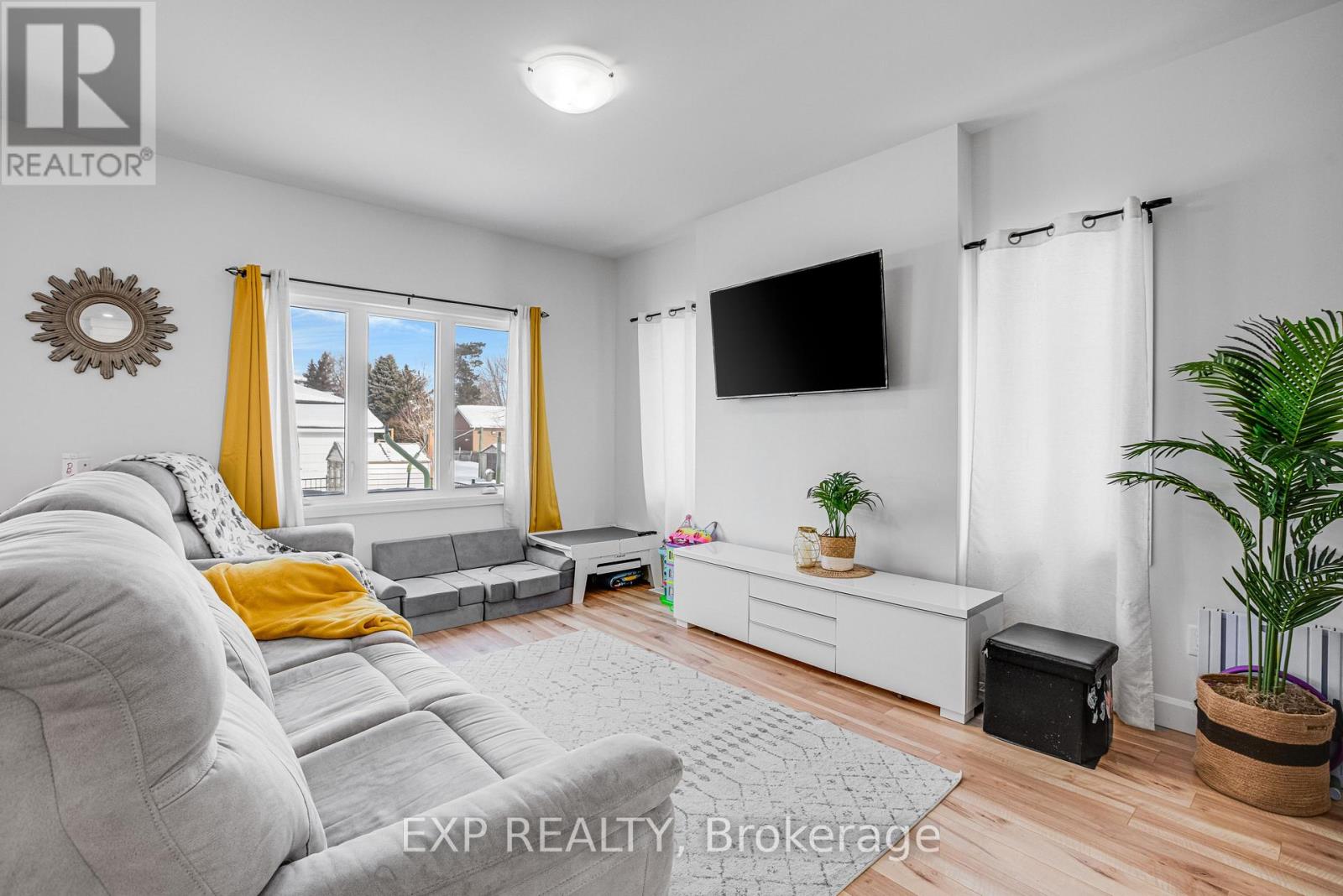211 MABEL ROAD - 15