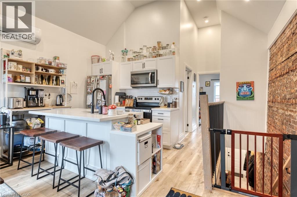 64 OXFORD Street Unit# Upper, Hamilton, Ontario, L8R2X1 — Photo 7