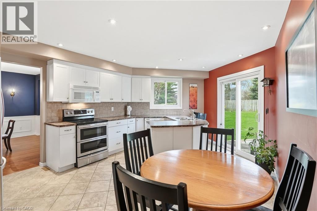 212 DIGBY Road, Oakville, Ontario, L6J6C7 — Photo 11
