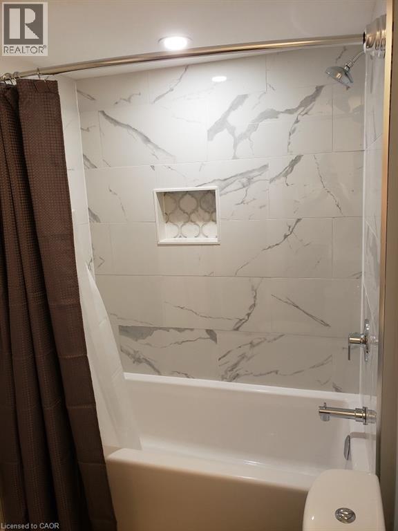 8 ALDERNEY Avenue Unit# 2, Hamilton, Ontario, L9A2A5 — Photo 11