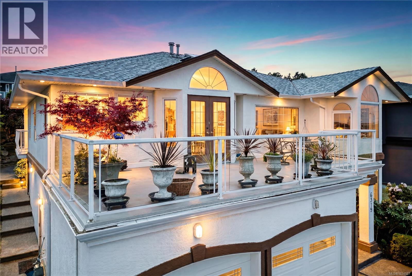6379 Groveland Dr - 8