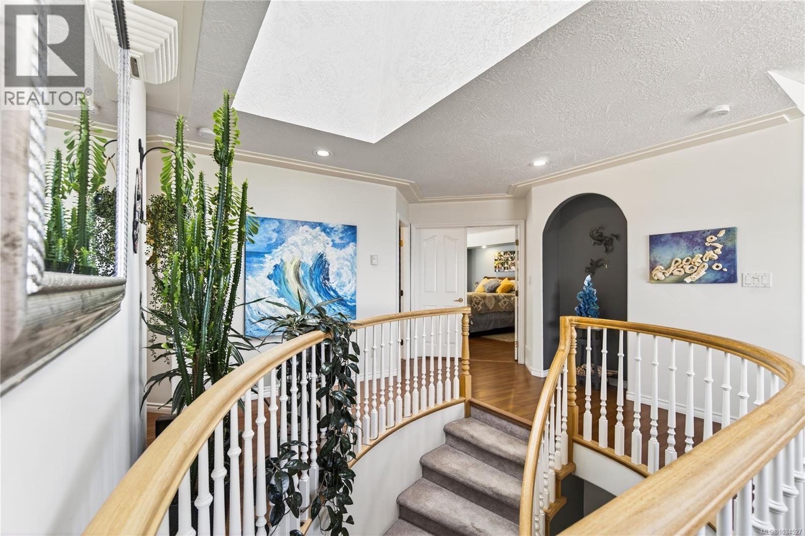 6379 Groveland Dr - 70