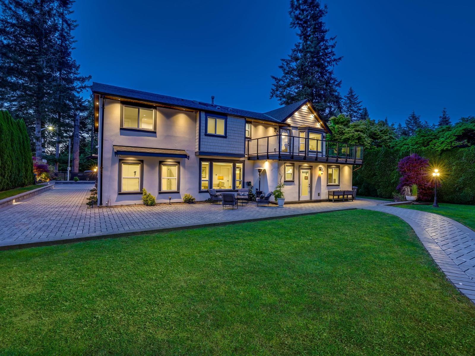 13330 20 AVENUE, Surrey