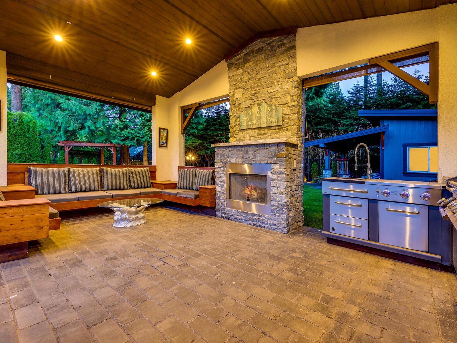 13330 20 AVENUE, Surrey