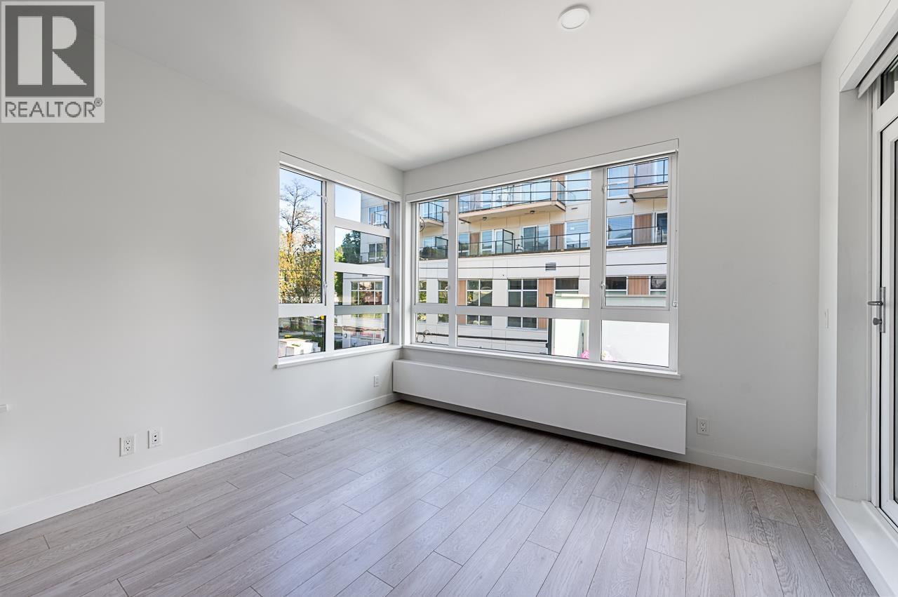 204 711 W 14TH STREET, North Vancouver
