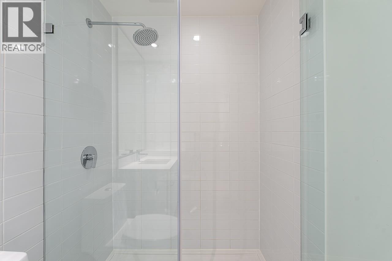 204 711 W 14TH STREET, North Vancouver