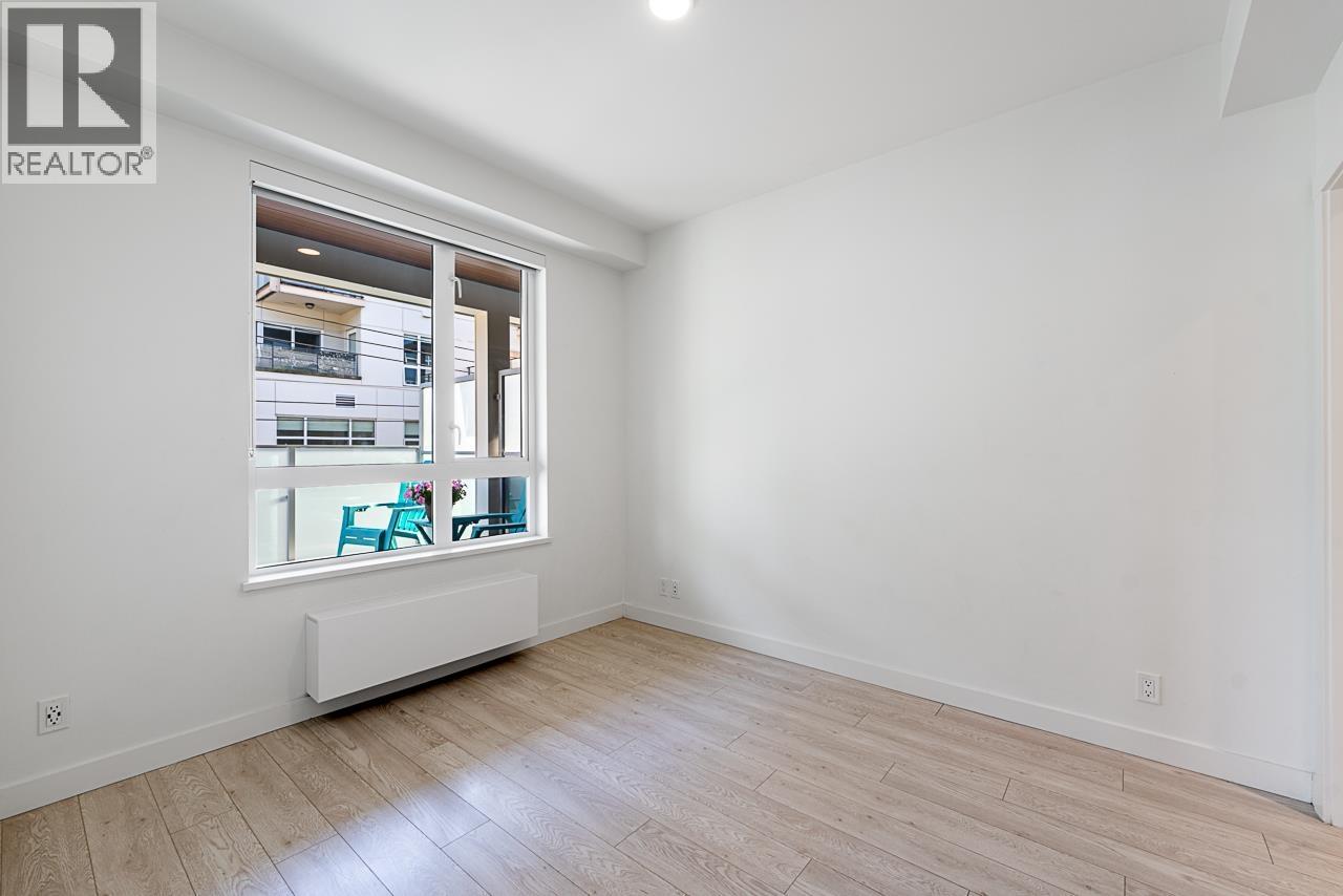 204 711 W 14TH STREET, North Vancouver