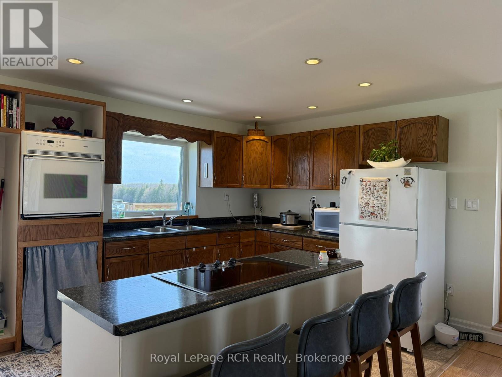 385190 CONCESSION 4A - 11