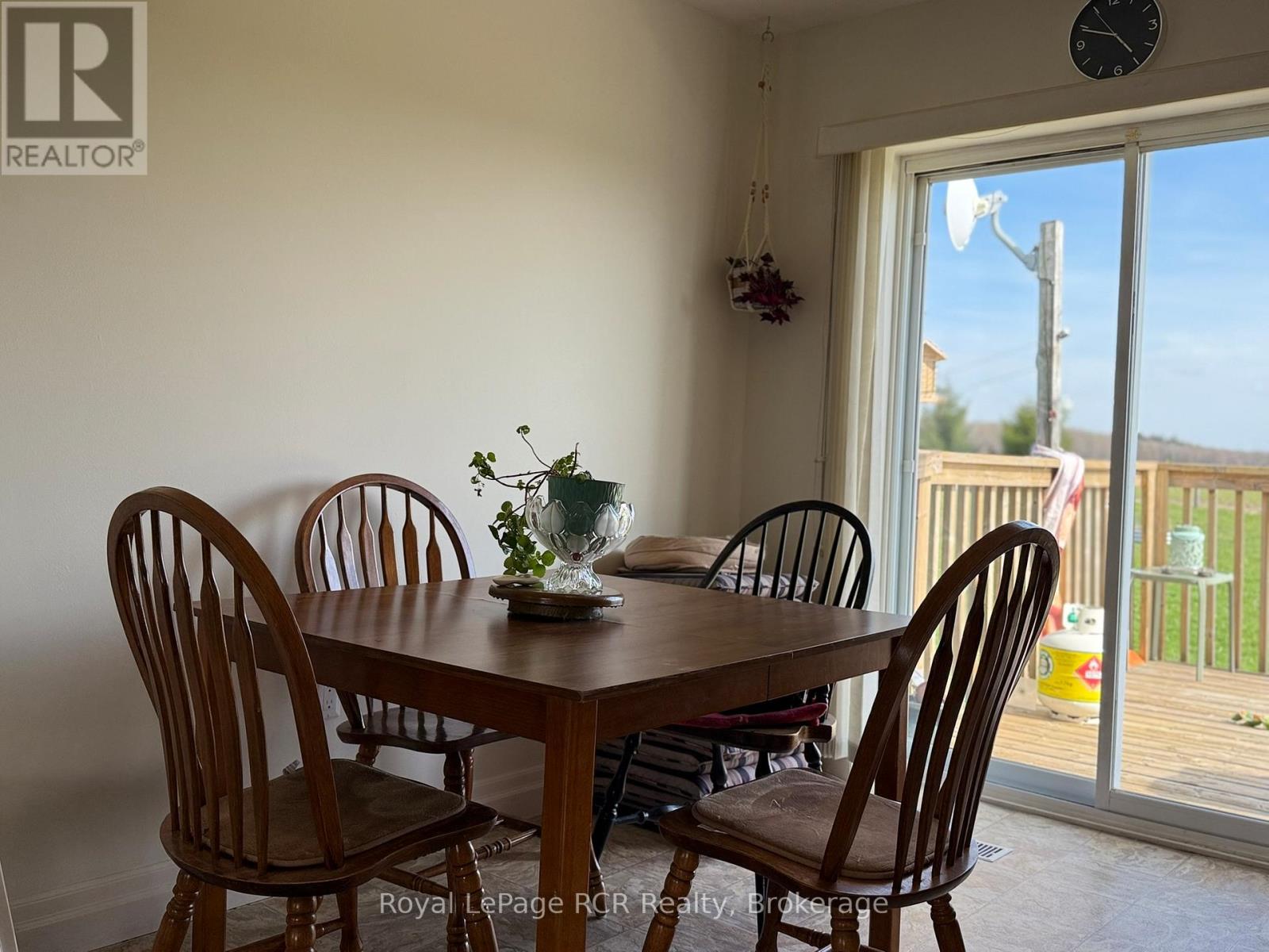 385190 CONCESSION 4A - 14