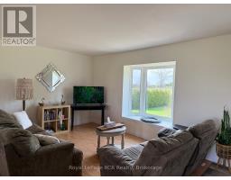 Den - 385190 Concession 4a, Grey Highlands, ON N0C1E0 Photo 8