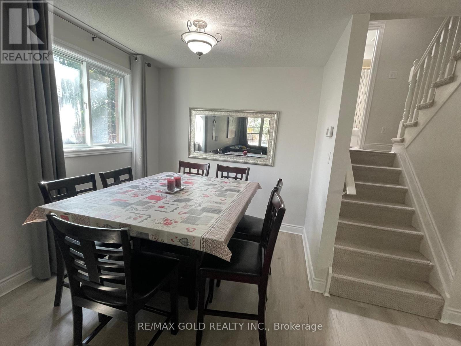 53 DUNCAN AVENUE - 6