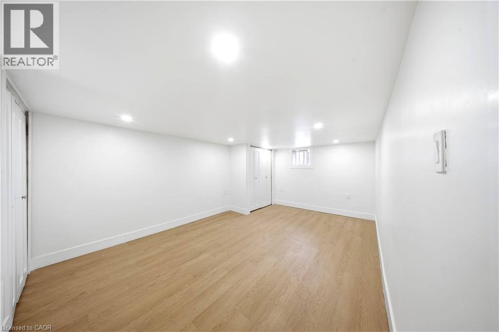 200 MADISON Avenue S - 21