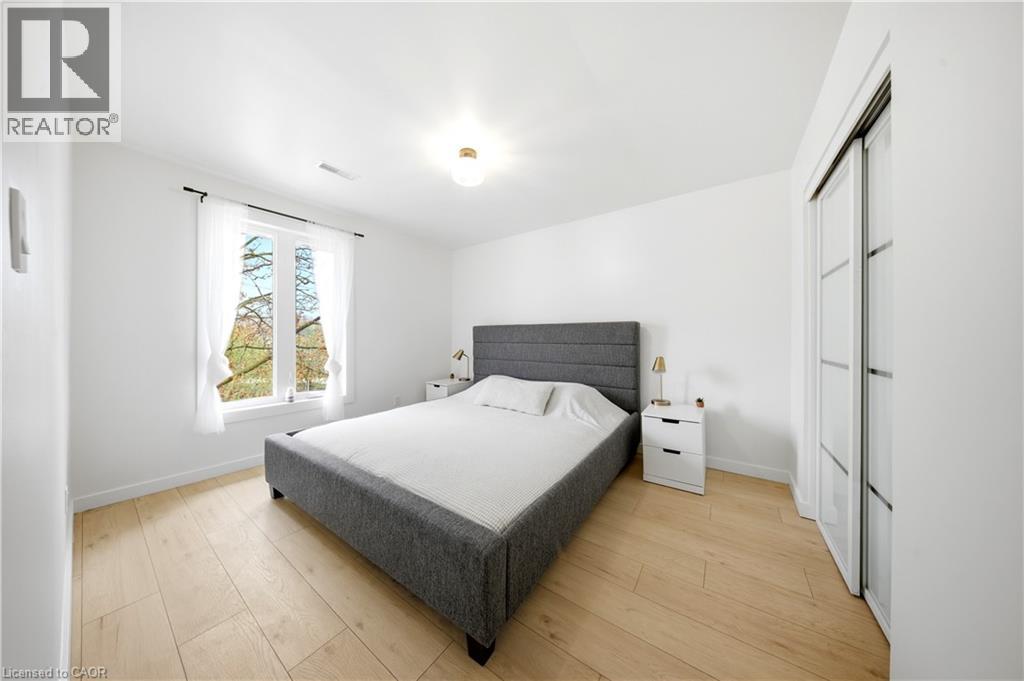 200 MADISON Avenue S - 28