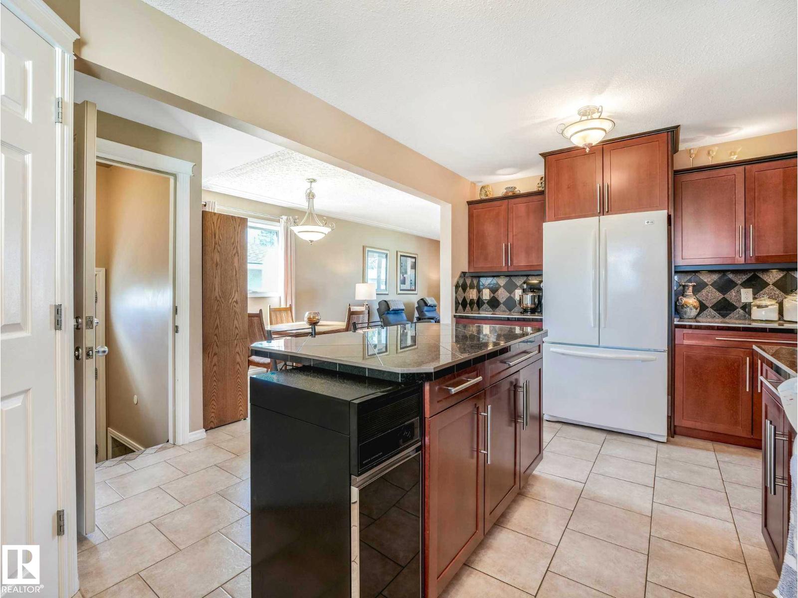 12715 95 ST NW, Edmonton