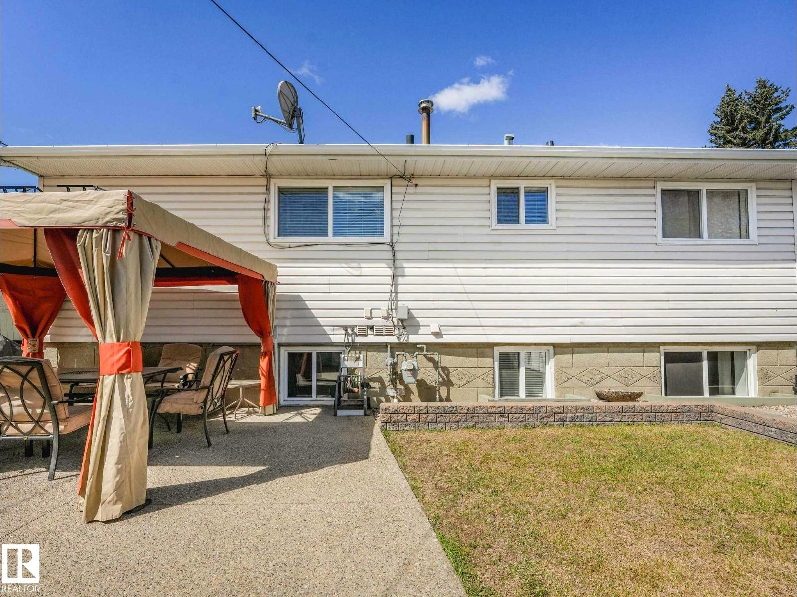 12715 95 ST NW, Edmonton