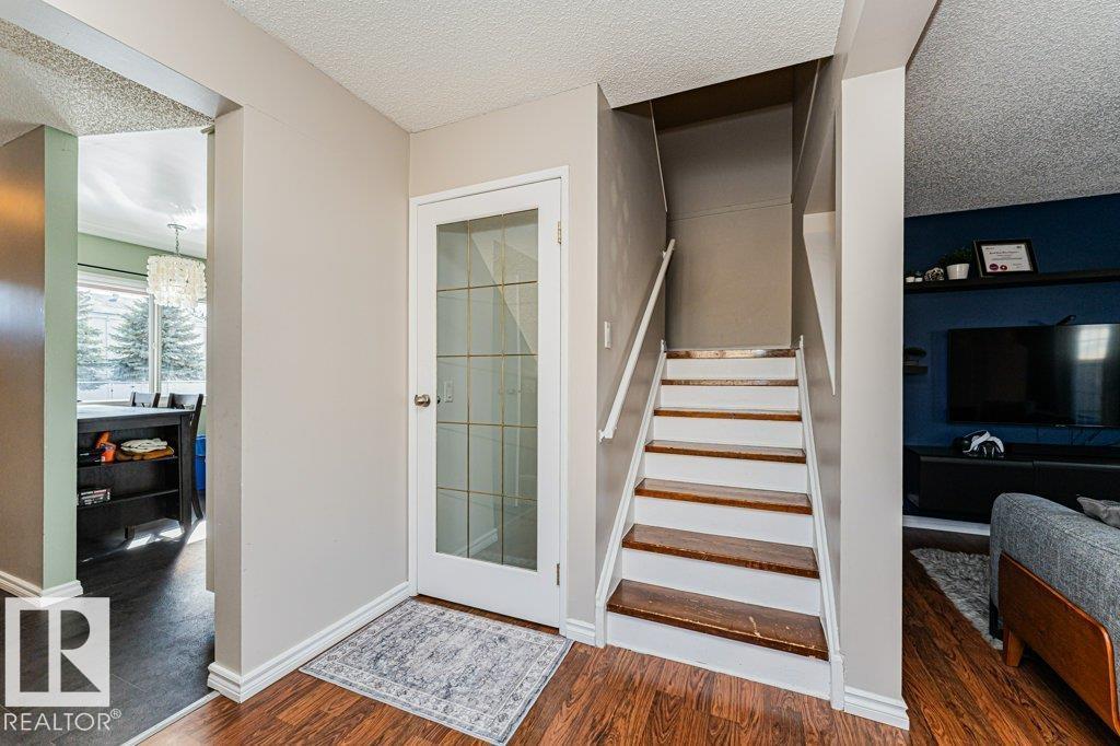 14678 54 ST NW, Edmonton
