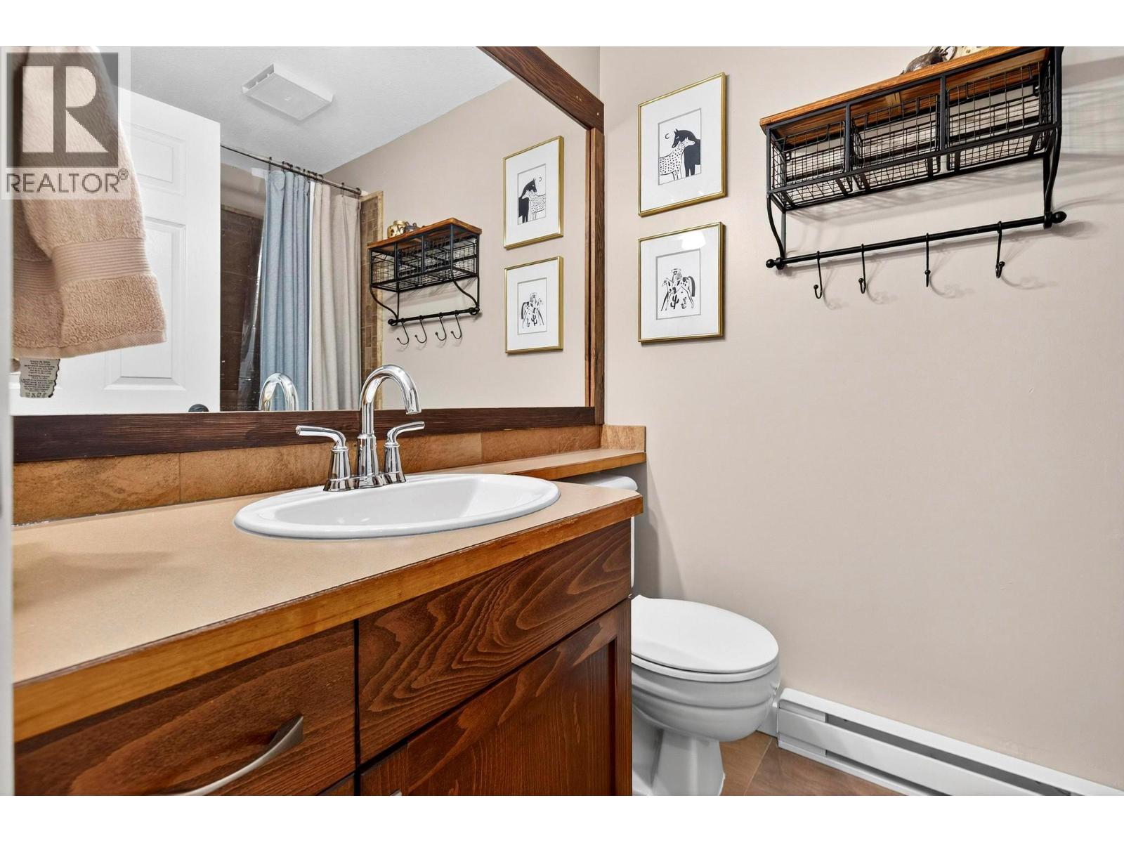 7375 Porcupine Road Unit# 104, Big White