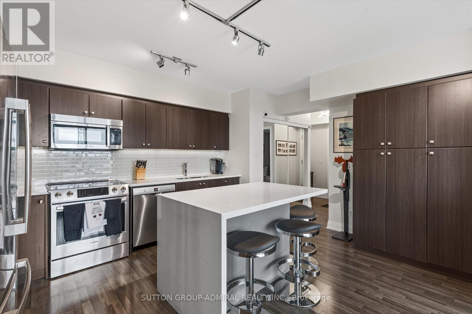 #703E 555 WILSON AVENUE - Image 3