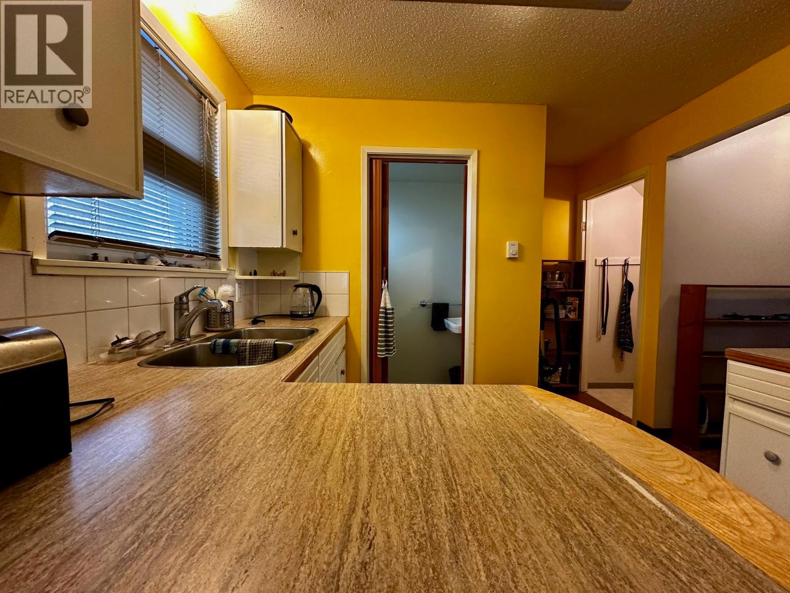 1281-93 COLUMBIA Drive, Smithers